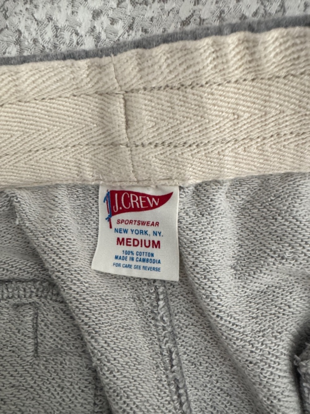 J. Crew Heather Gray Men’s Knit Drawstring Shorts - Picture 2 of 6